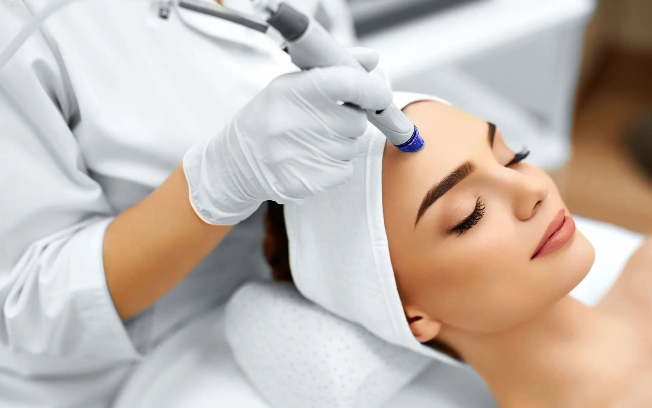 What Is Collagen Lift Therapy and How Can It Help Ageing, Loose Skin Shepherd's Bush?